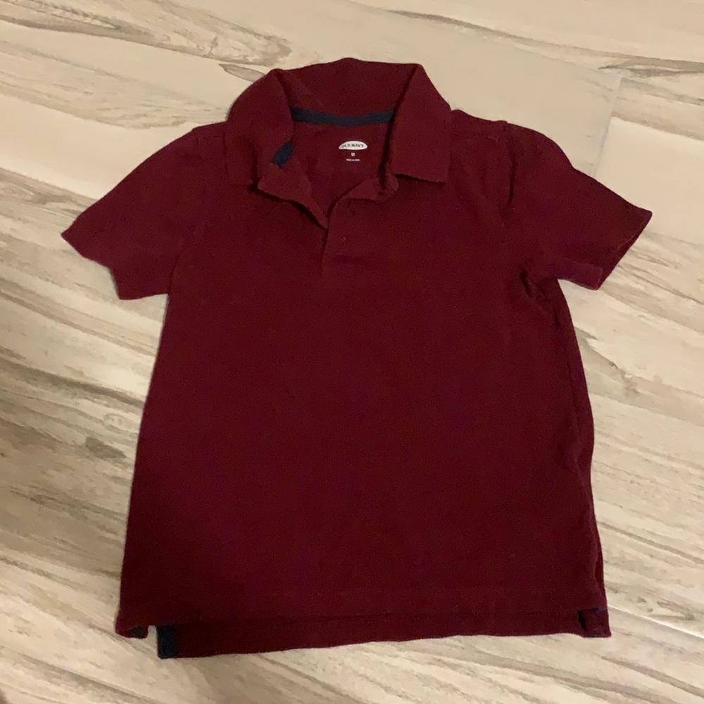 • Old Navy maroon polo shirt, 5T •